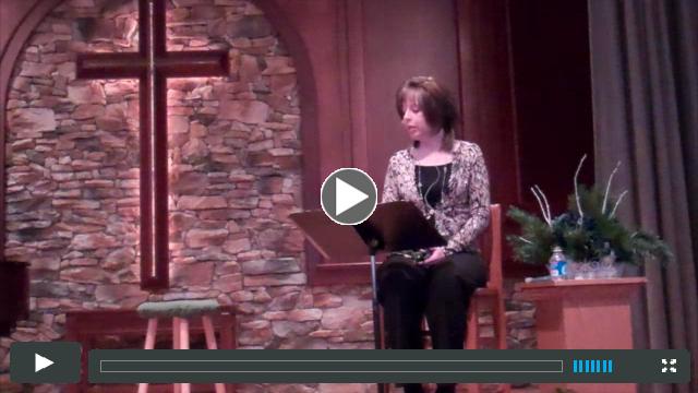 Lynne Hutzel shares at Snowflake Caf�