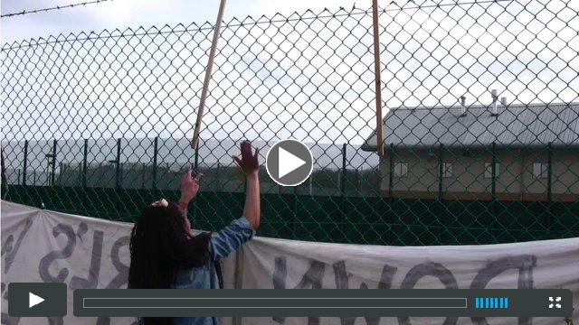 Surround #YarlsWood to END detention