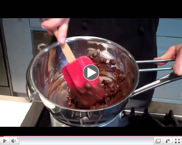 How to Make Chocolate Covered Strawberries