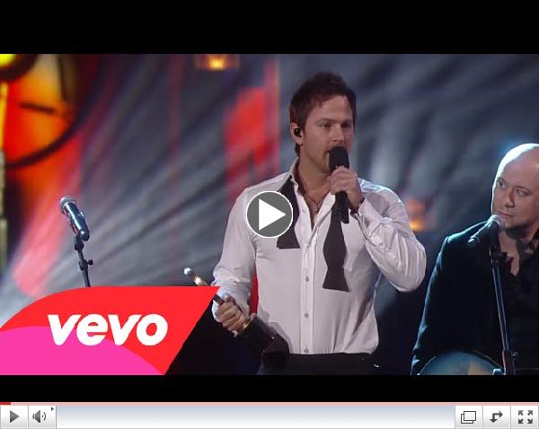 Kip Moore - Breakthrough Artist of the Year (2014 American Country Countdown Awards)