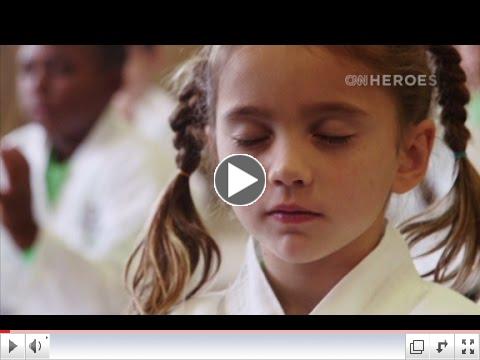 CNN Hero: Rabbi Elimelech Goldberg