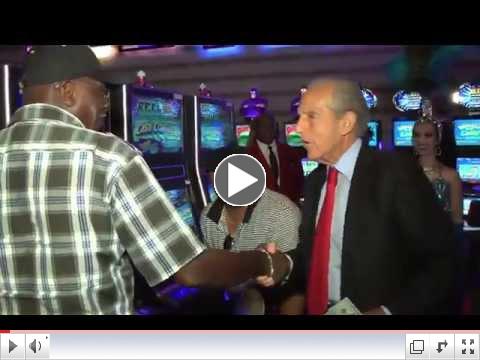 Cordish Cos. President David Cordish handed out $4,000 in cash to random customers at