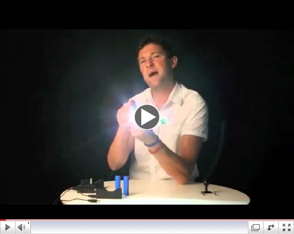 Underwater Kinetics Aqualite Video Light Demo - Specs and Features