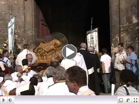 Reliquary is carried into St. Pierre's Cathedral at Lisieux