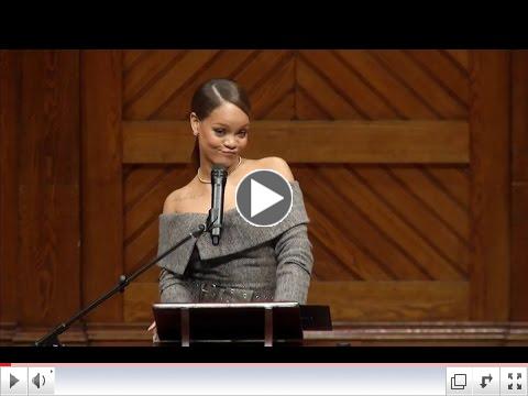 Rihanna Receives 2017 Humanitarian of the Year Award
