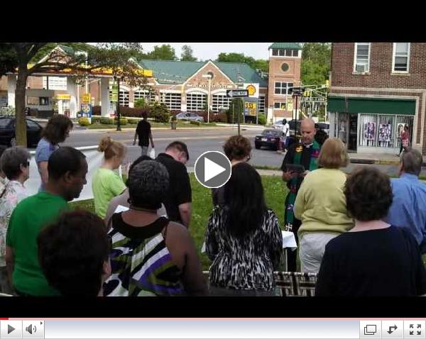 Taking the Altar into the World: Worship without Walls, Labyrinth