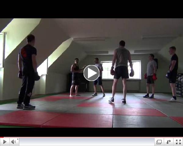 Using the Head in the Clinch