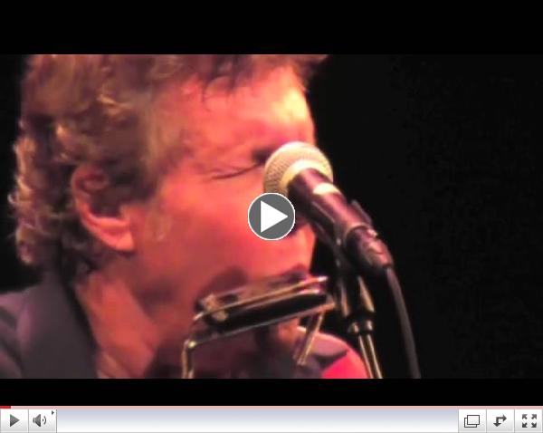 Steve Forbert performs live (You can not win if you do not play)