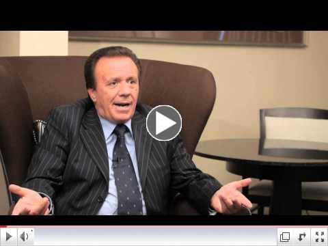 Dr. Tullio Simoncini discusses candida and other fungus in this video. Fine out what they have in common and why they are very similar.