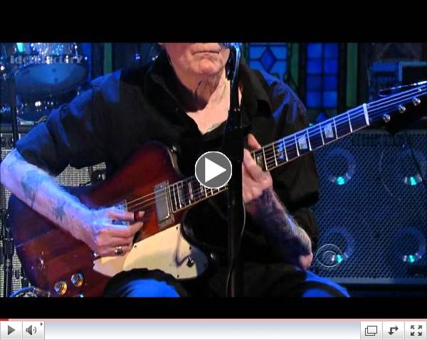 Johnny Winter - Dust My Broom - David Letterman 1-12-12