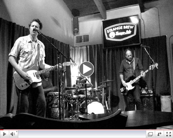 Scrappy Jud Newcomb & Band  perform The Dove