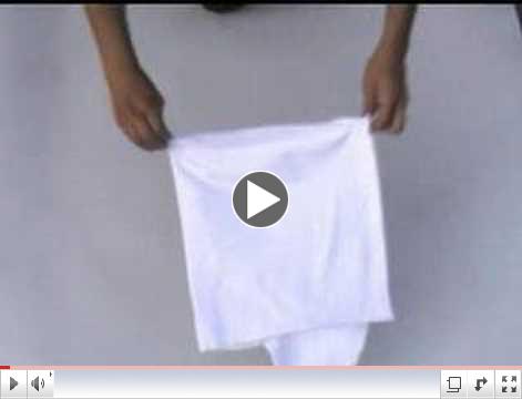 Fold a shirt in only 2 seconds !