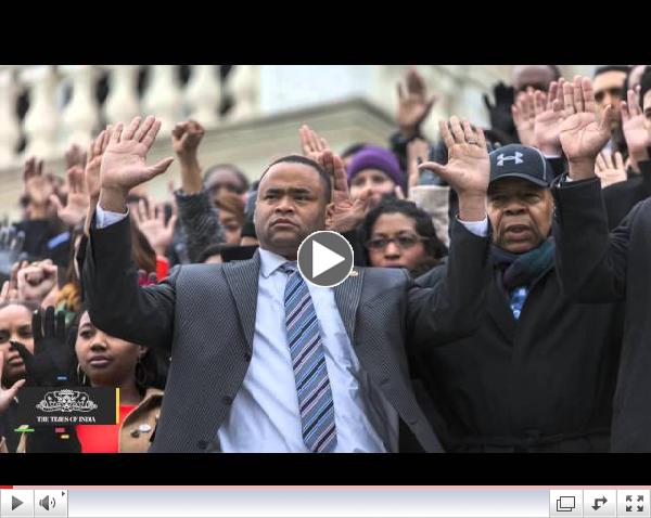 U.S. Congressional Staffers Stage Walkout in Latest Police Protests - TOI