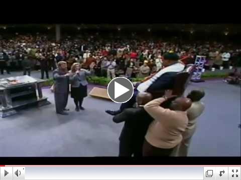 Unrepentant Bishop Eddie Long is crowned king at New Birth.