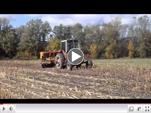 drilling rye corn stubble.MP4