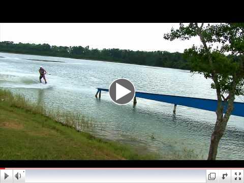 LOGAN FARRiS rides WAkEoLOGY 2010