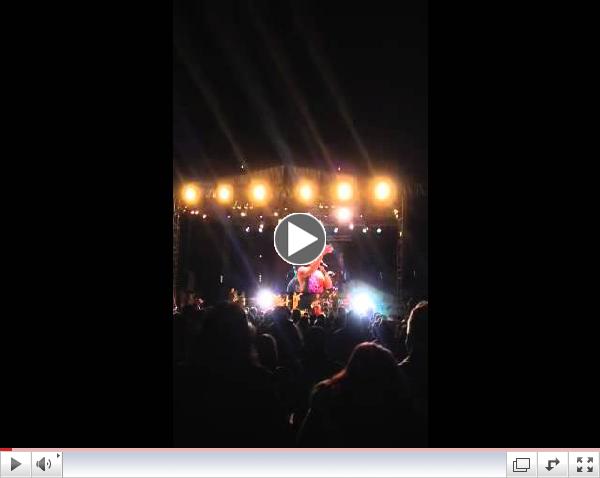 [video: Lila Downs and Fernando de la Mora]