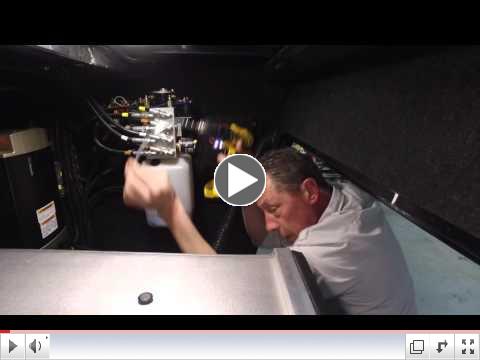 Augusta RV: Manual Override of the Leveling Jacks