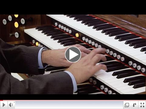 Talented organist Jay Brooks plays 'Fugue in A Minor' by Johann Sebastian Bach on the Rodgers Artist Series 599. This video was recorded in the beautiful Community Church of Vero Beach, FL