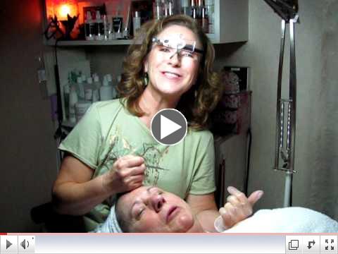 Nancy explains Derma-Planing at SpaRenity