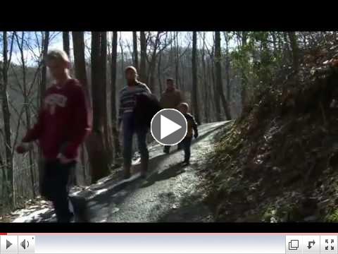 Trails Forever Crew Improves Hiking in the Smokies