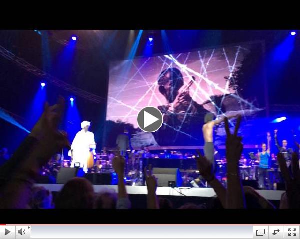 Emmanuel Jal & Abdel Gadir Salim at the Masterpeace concert in Amsterdam (09-21-14)
