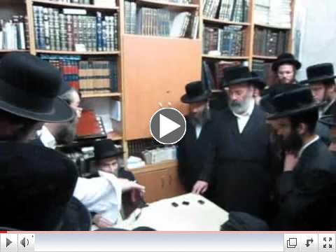 Harav Shtienman with Bochurim of Brichas Aharon