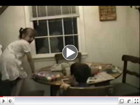 Kids Scared By Easter Bunny (Real Funny)
