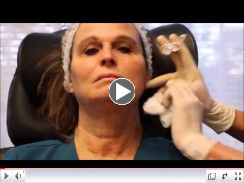 Dr. Elliott demonstrates a Restylane Refyne & Defyne treatment