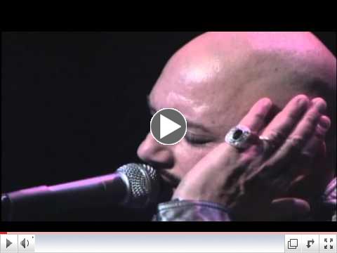 Geoff Tate of Queensryche Live at Anthology
