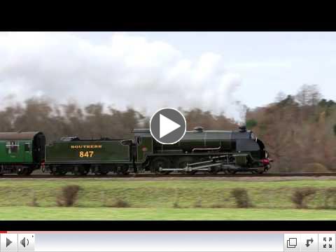 Mike Anton gives us three clips of the S15 working the Service One trains over the weekend of 26-27 Nov., 2016.