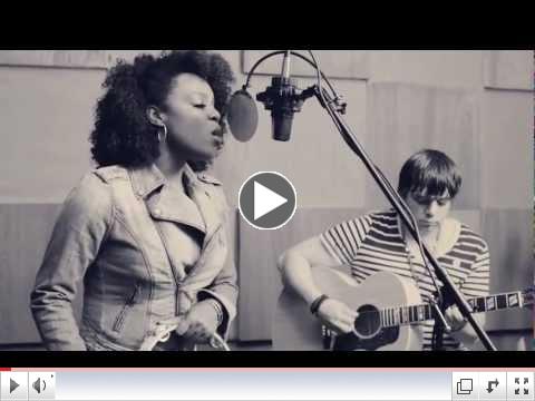 Gyles - On One Knee Acoustic Live In Studio