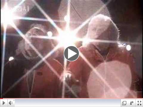 Space: 1999 - TV intro (season 1) HQ (1975)