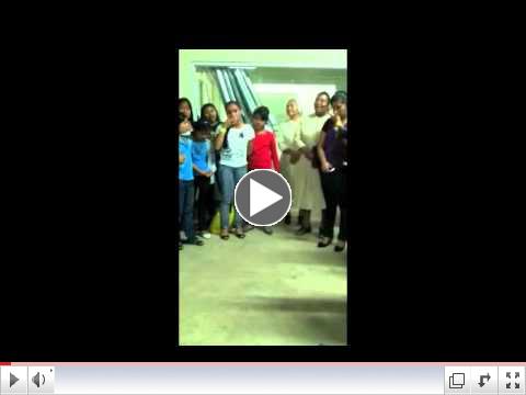 Nick Vujicic Panama Orphanage: song and hugs