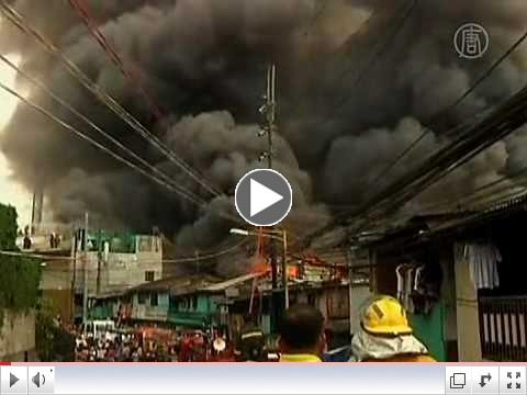 Fire Razes Shanty Town in Manila, Leaving Thousands Homeless