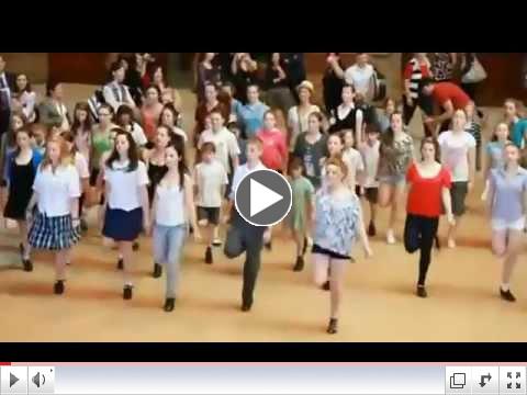 St Patricks Day 2011 - Riverdance Flashmob (Central Station, Sydney, Australia)