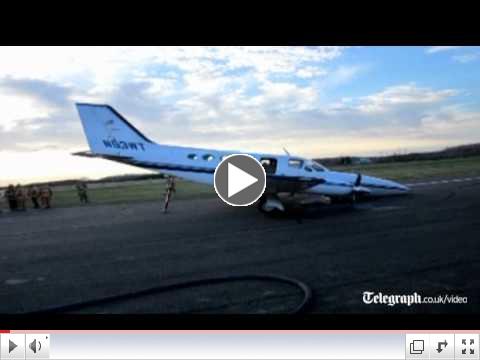 Woman, 80, lands plane after pilot dies