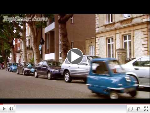Jeremy drives the smallest car in the world at the BBC - Top Gear - autos