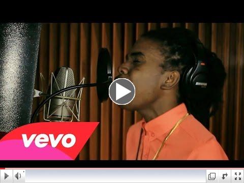 Rising Reggae Artist Jahmiel Release video for 'Long Distance Love' 5