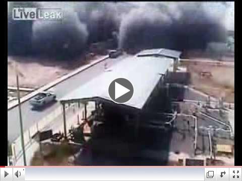 Explosion on refinery in Mexico (09_19_12)