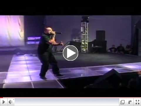 Richie Righteous performing live at 