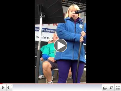 Lauren Potter addressing audience at 2012 Buddy Walk & Fami